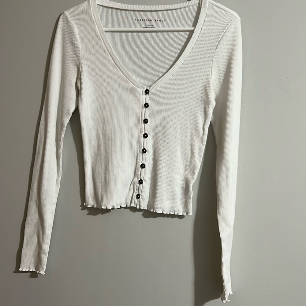 American Eagle Long Sleeve